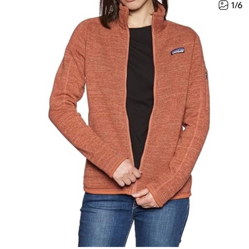 Worn a handful of times. Patagonia women’s better fleece zip jacket, size Large